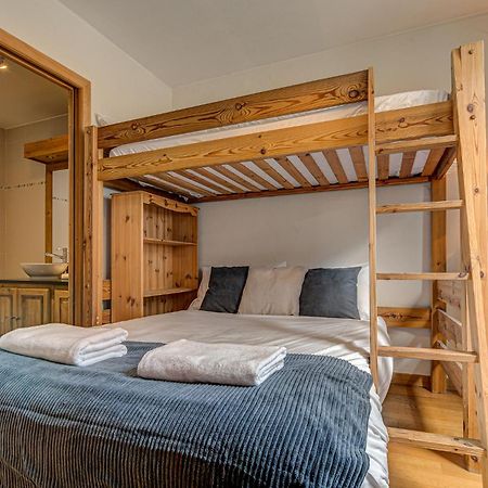 Apartment Le Paradis 2 - Alpes Travel - Central Chamonix Bagian luar foto